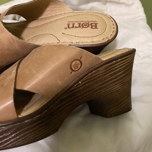 Born Women’s Brown Wedge Leather Sandals F23706 VCJK17 shoes Size 6M Summer - Picture 3 of 7